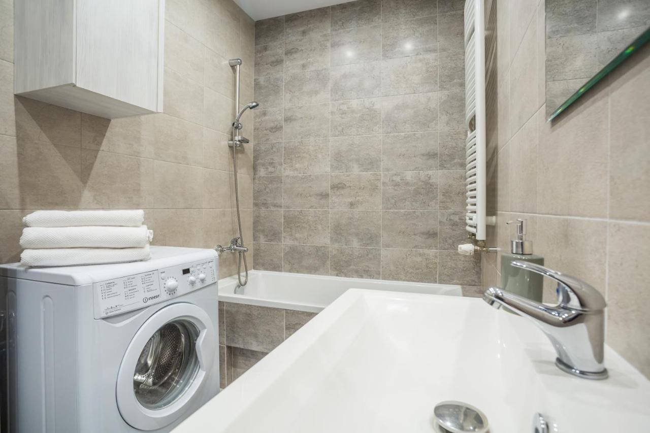 Resinest Apartamenty Kaczorowskiego 7 Białystok Exteriör bild